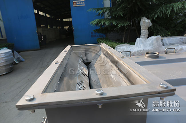 礦用直線(xiàn)篩細(xì)節(jié)